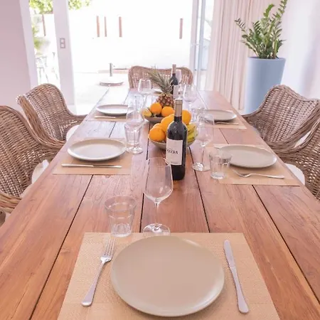 Luxury Sabi Waikiki Con Garaje דירה *