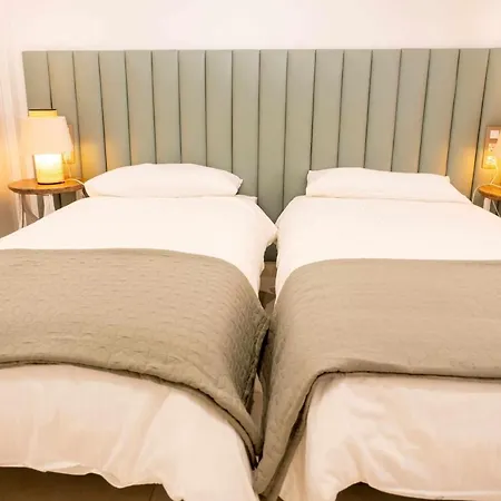 Luxury Sabi Waikiki Con Garaje דירה *