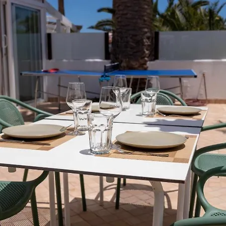 Luxury Sabi Waikiki Con Garaje דירה *