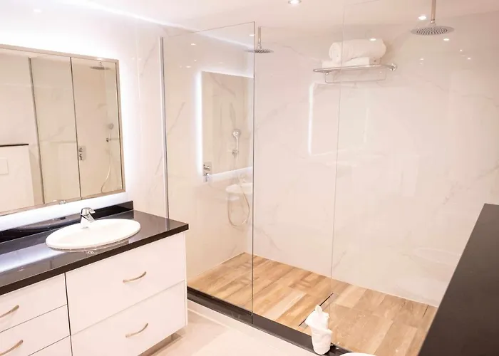 Luxury Sabi Waikiki Con Garaje 코라레호