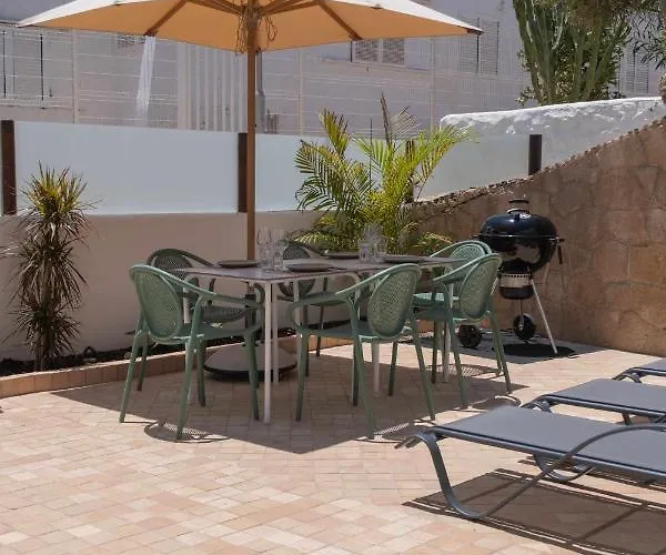 Luxury Sabi Waikiki Con Garaje 아파트 코라레호